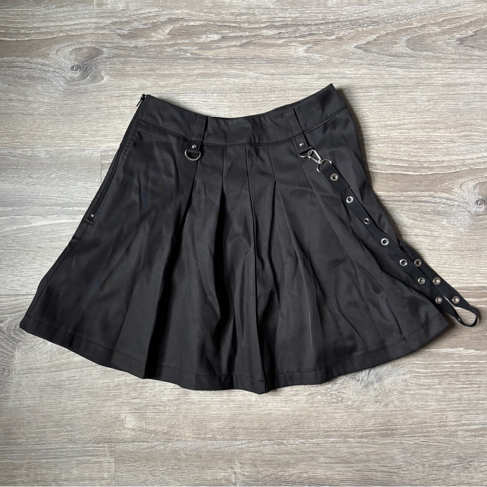 Black Pleated Skirt